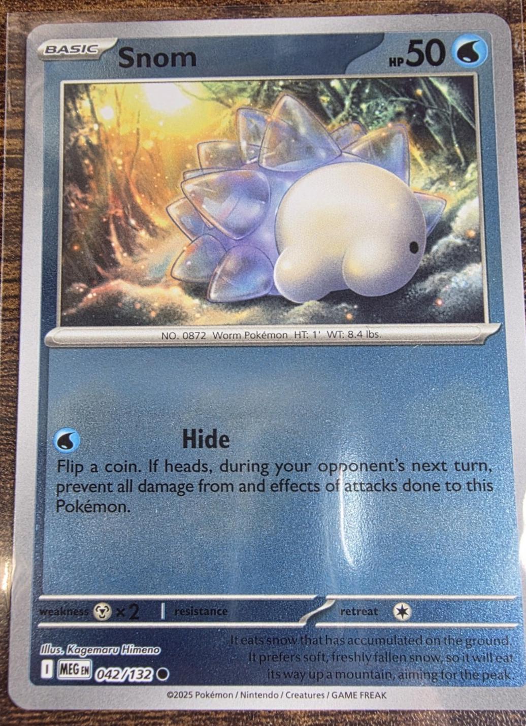 Snom [Reverse Holo]